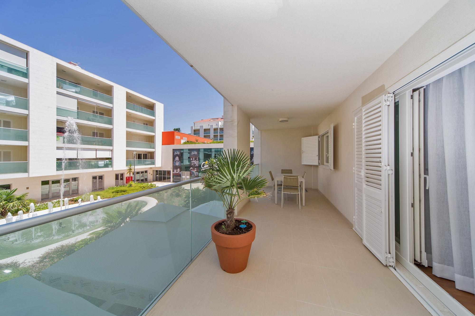 Luxury – L’orangerie